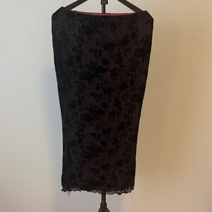 Cider Black Floral Lace Pencil Skirt